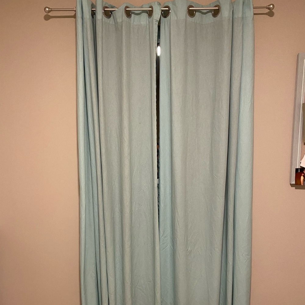⚡️2/$25⚡️Blue curtains